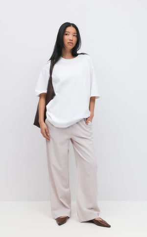 GINA TRICOT Basic oversized T-Shirt, Weiß